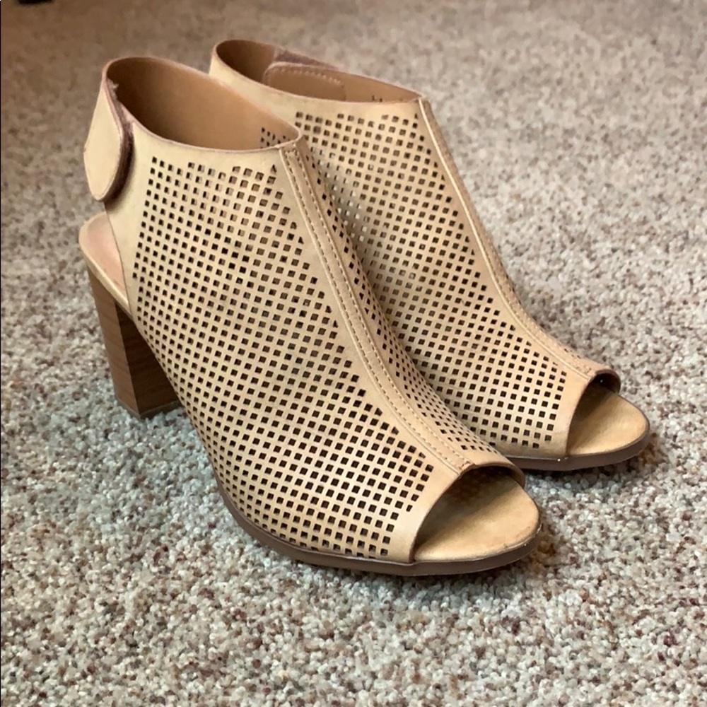 dressy shoes